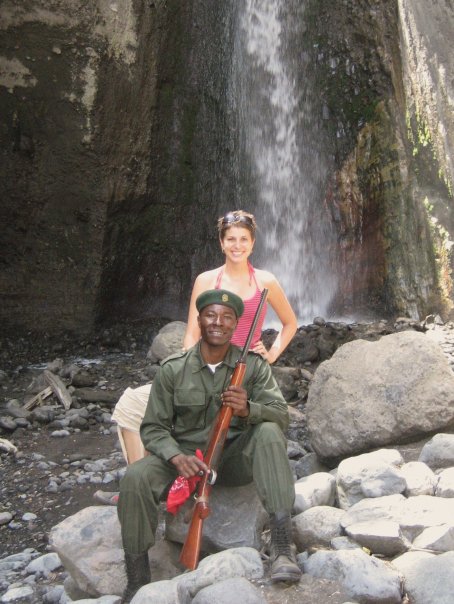 1923679_22027605433_1479_n