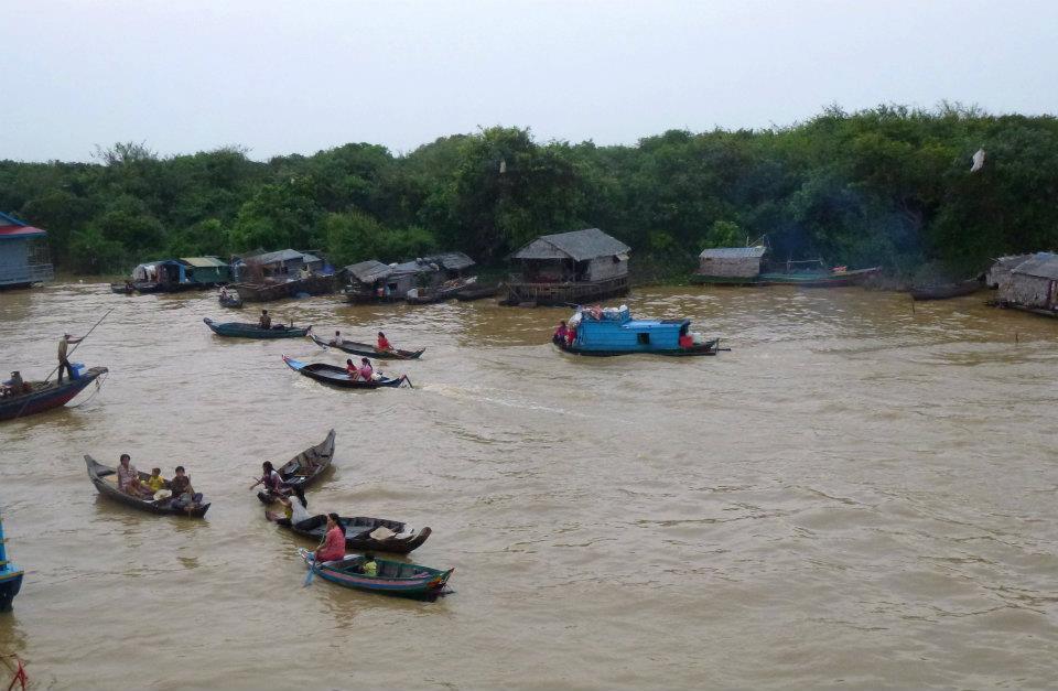 423520_10151367269745434_618155835_n