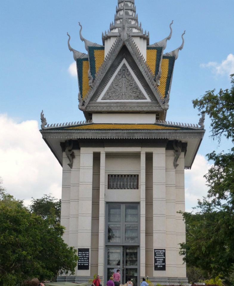 431670_10151367313040434_932556066_n