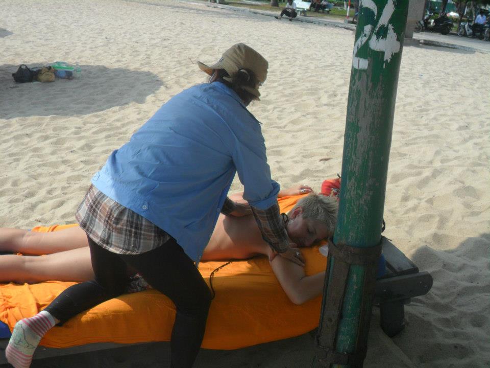 644065_10151216235089122_1234080204_n