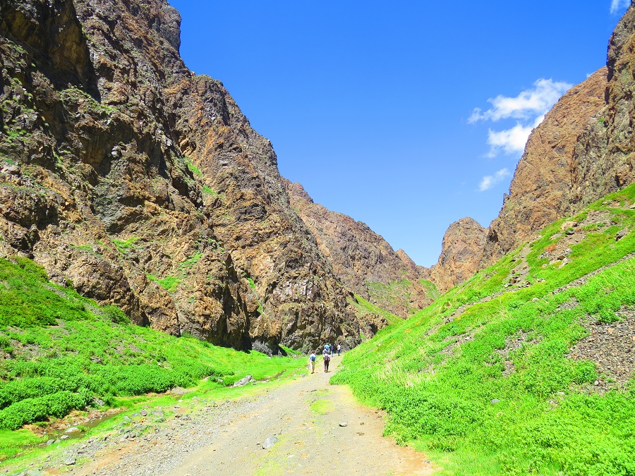 gurvan-saikhan-eagle-valley