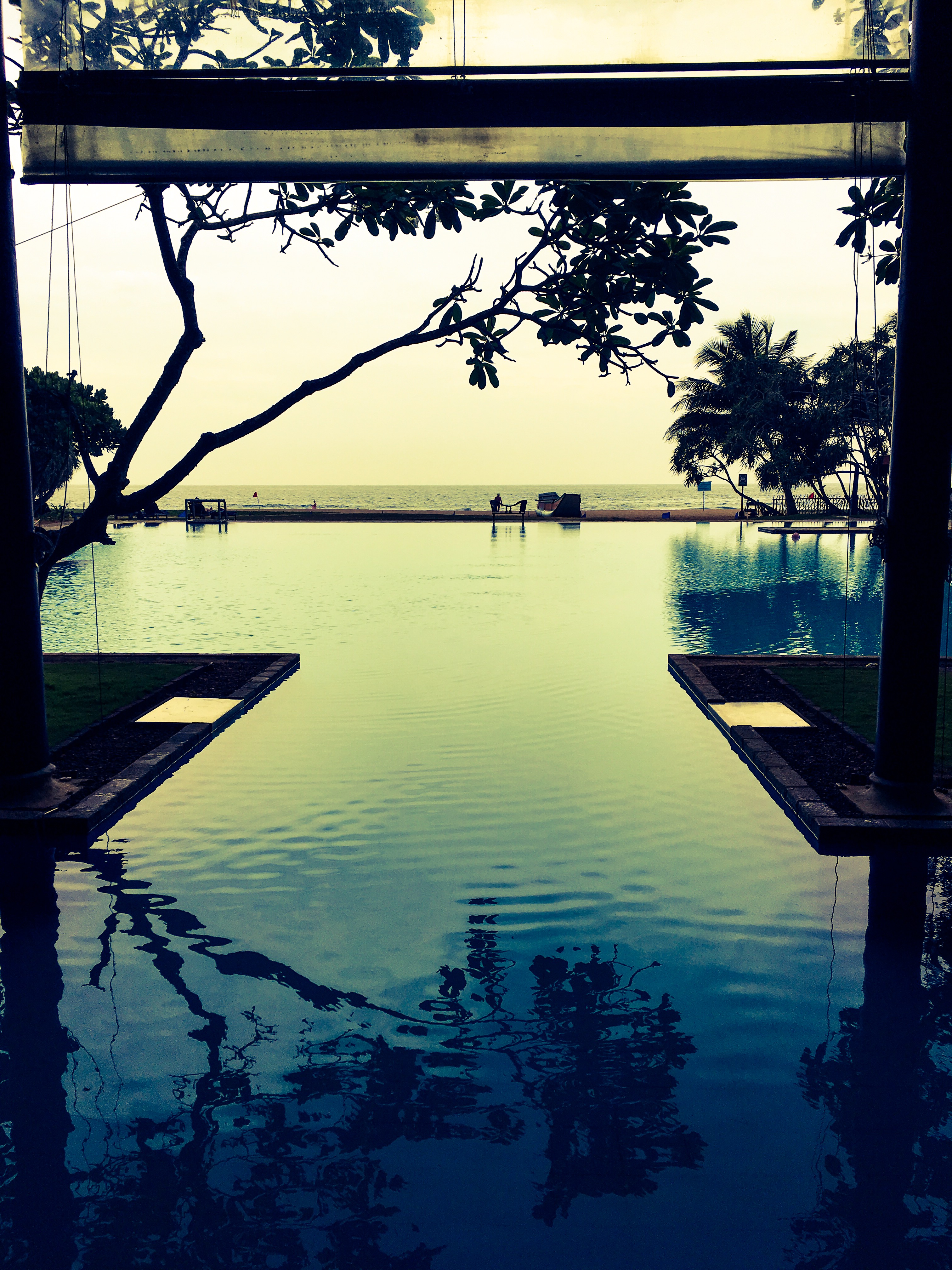 FEF26002-8BDA-4884-9B58-1F001C16C055