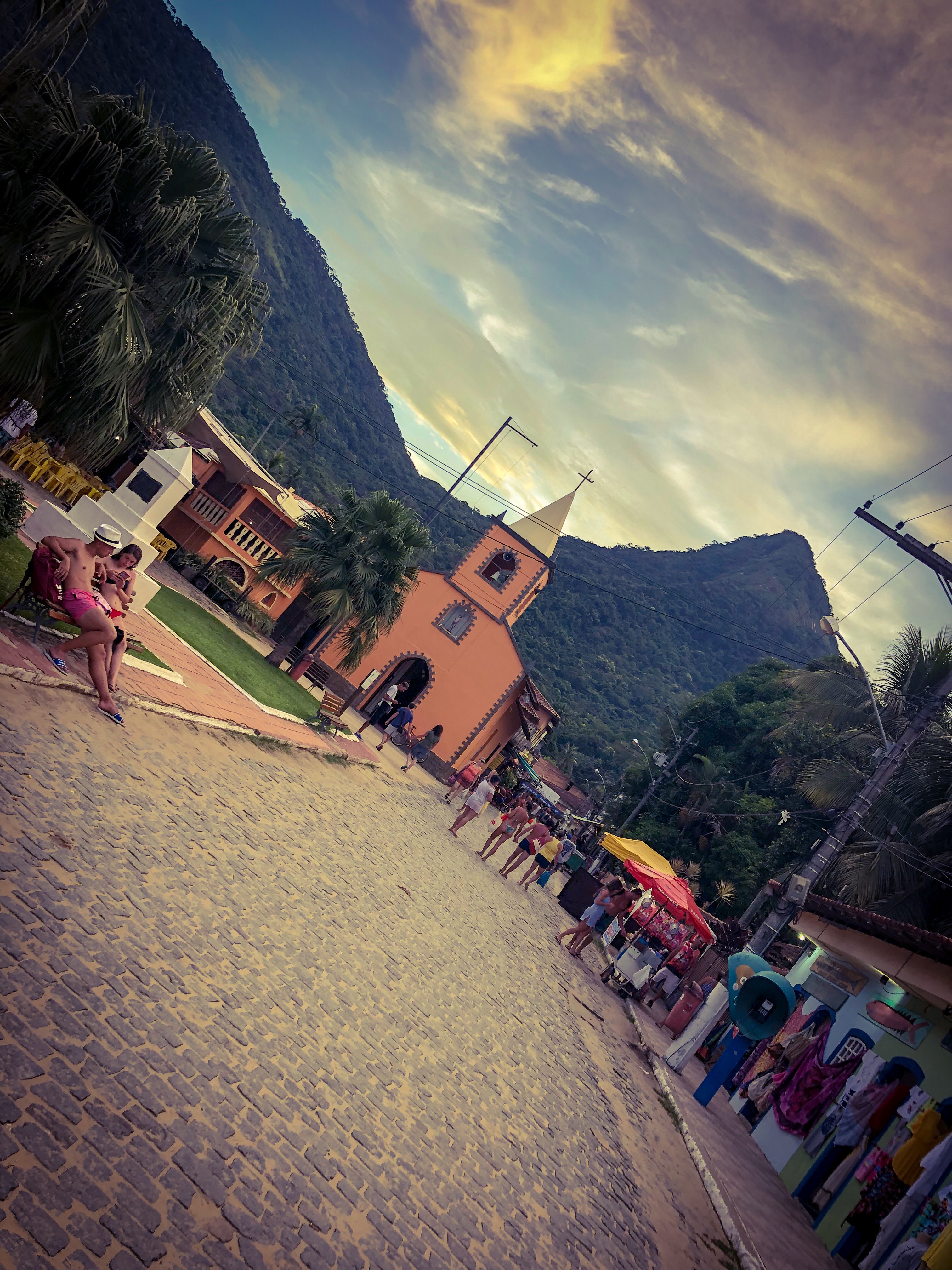 4BB47494-8A7F-4795-A4EC-AA32DB425C70