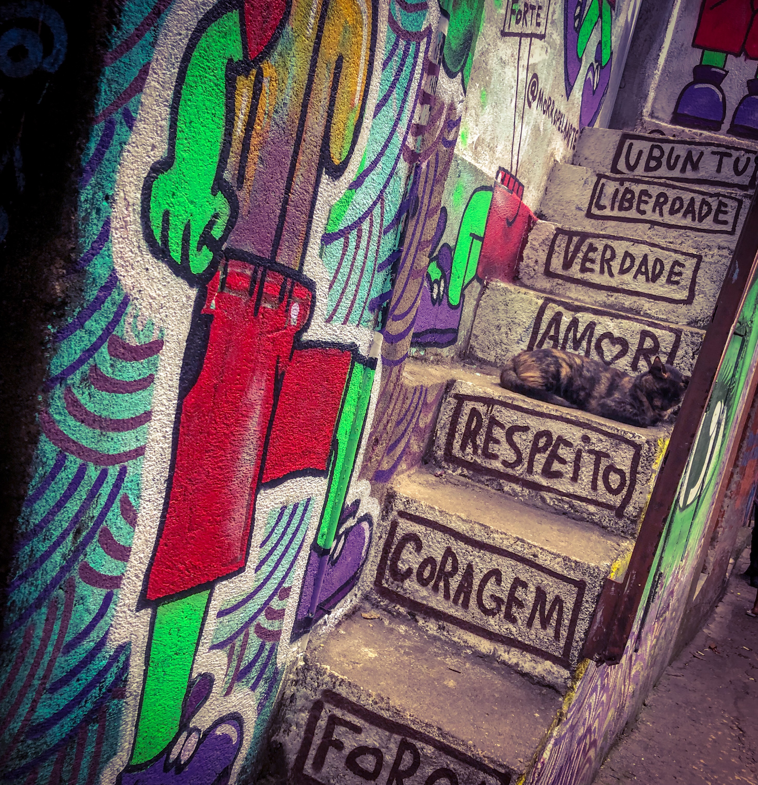 5DD2B8A7-40C0-49F9-8FDA-B4AB25DB2181