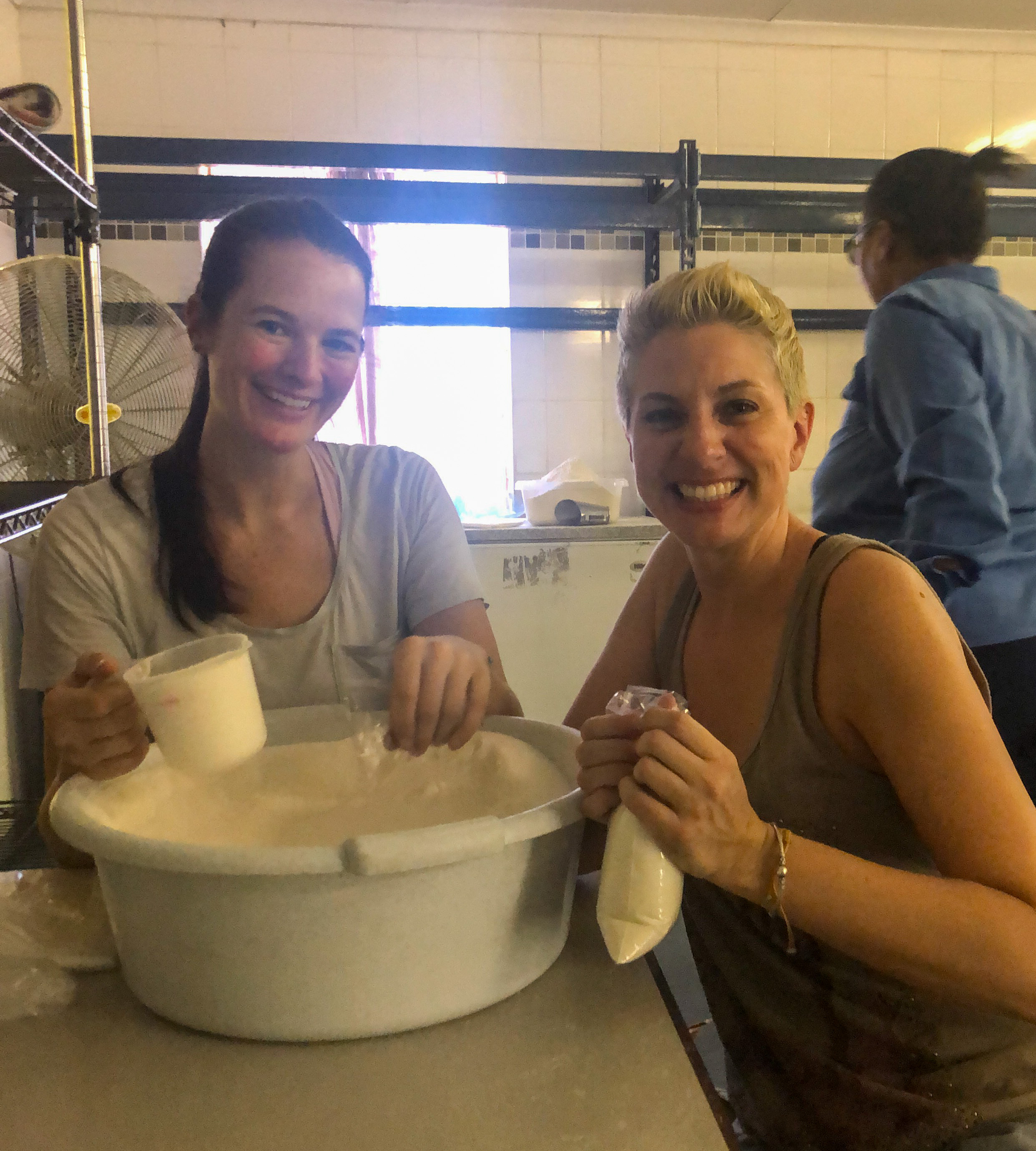 99A5D40A-E22C-49F3-81B0-DA78AB532917