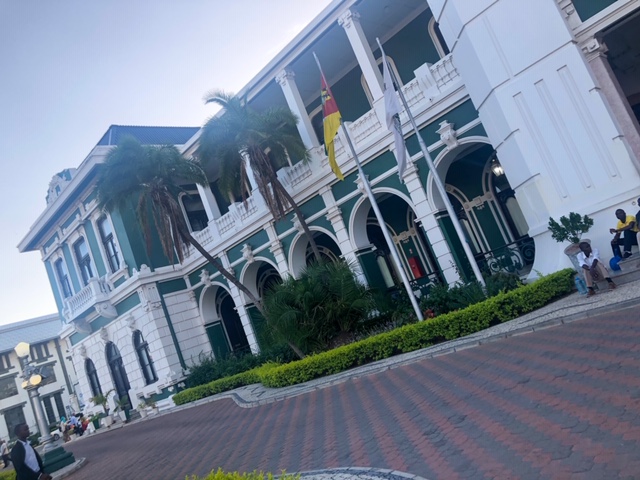 67AB6EE1-A4D9-409D-9D11-F18E17695F31