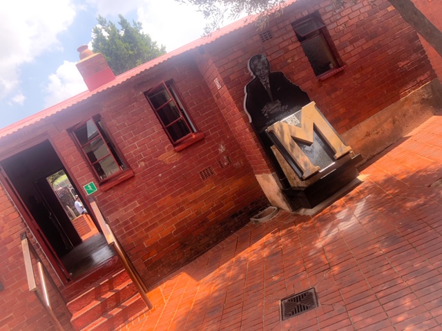 CE724669-4D39-4BD0-B44F-5360C693A5A2